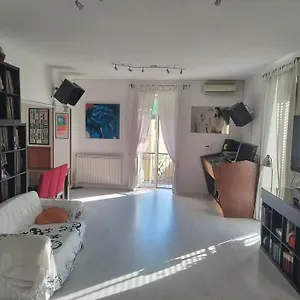 https://stella-sun-house.hotels-amalfi.com